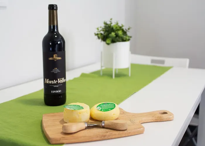 Vakantiehuis A.v Holidays Fernao Ferro